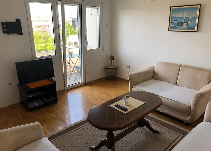 Square * Ποντγορίτσα